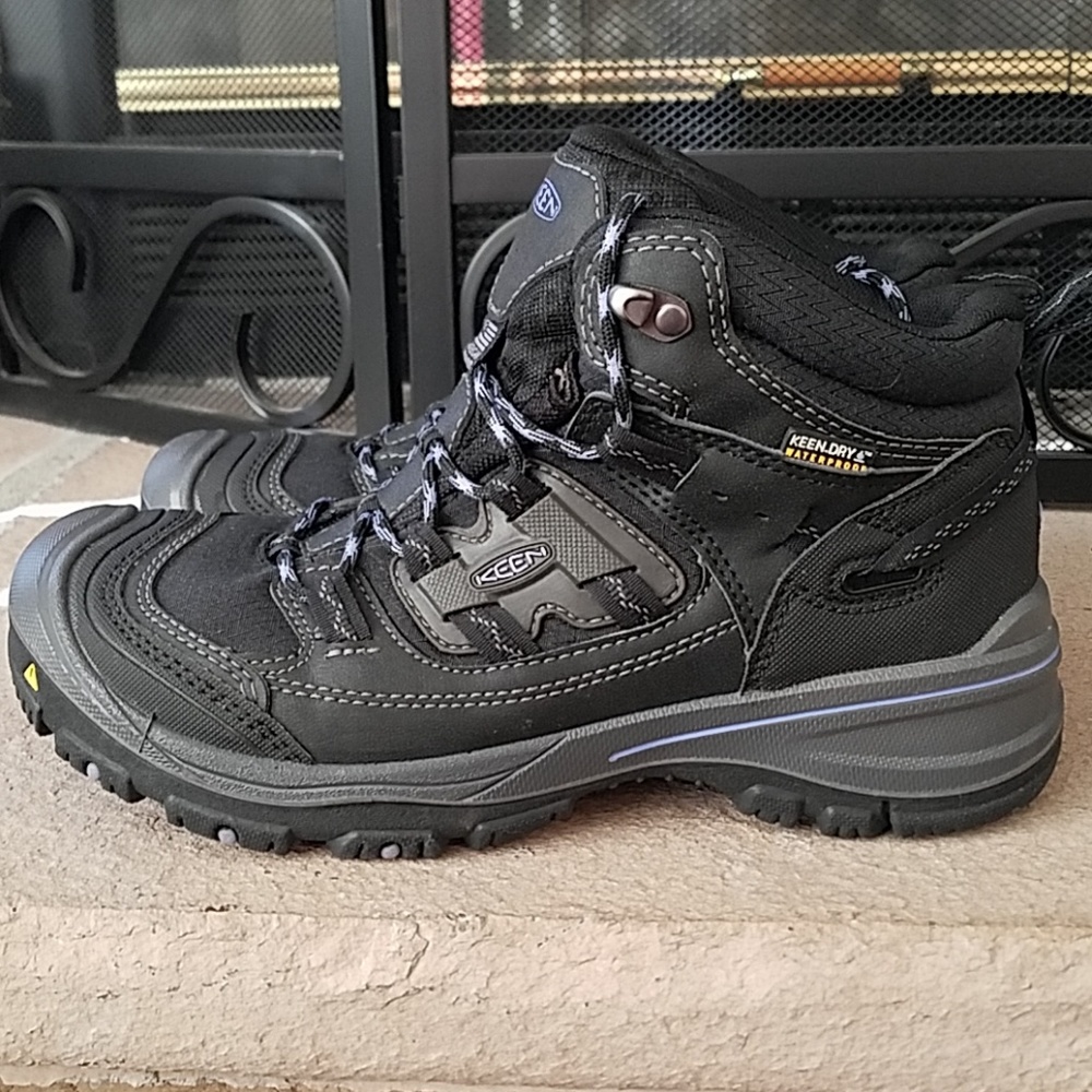 Keen women's waterproof hiking boots